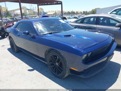 DODGE CHALLENGER 2013
