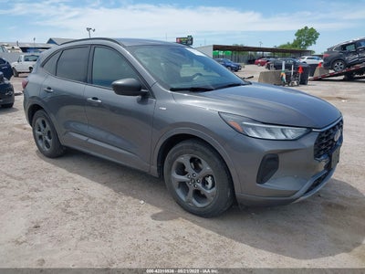 FORD ESCAPE 2023