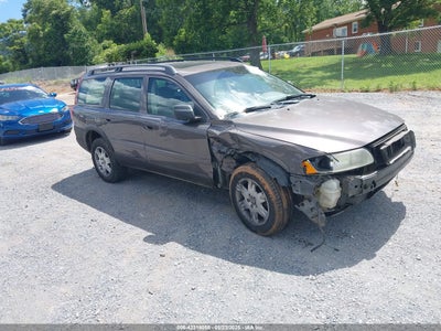 VOLVO XC70 2005