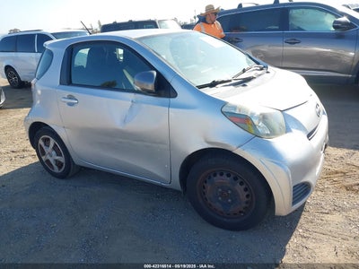 SCION IQ 2012