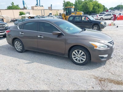 NISSAN ALTIMA 2015