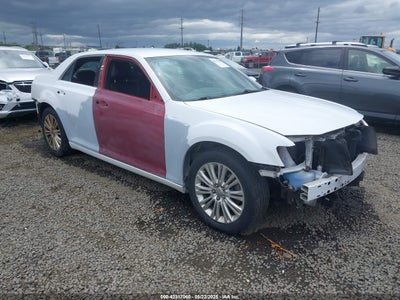 CHRYSLER 300 2014