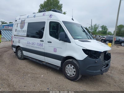 MERCEDES-BENZ SPRINTER 2500 2024
