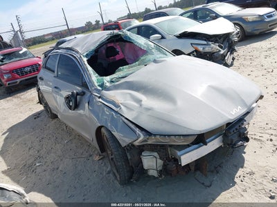 KIA K5 2023