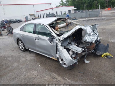 VOLKSWAGEN PASSAT 2014