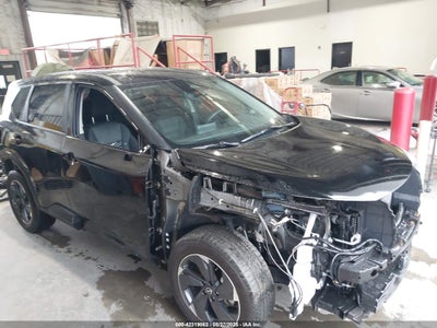 NISSAN ROGUE 2024