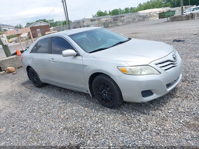 TOYOTA CAMRY 2010