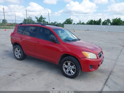 TOYOTA RAV4 2011