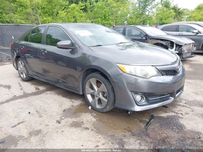 TOYOTA CAMRY 2014