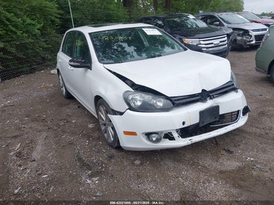 VOLKSWAGEN GOLF 2014