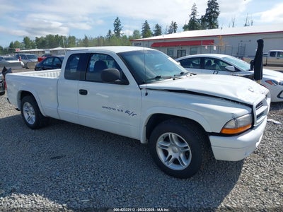 DODGE DAKOTA 2000