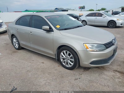 VOLKSWAGEN JETTA 2013