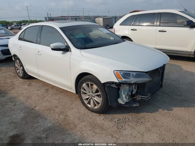 VOLKSWAGEN JETTA 2016
