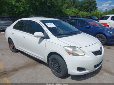 TOYOTA YARIS 2012