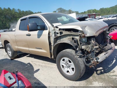 TOYOTA TUNDRA 2010