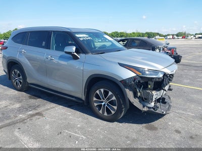 TOYOTA HIGHLANDER 2021