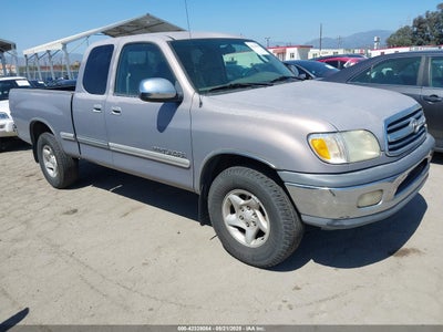 TOYOTA TUNDRA 2001