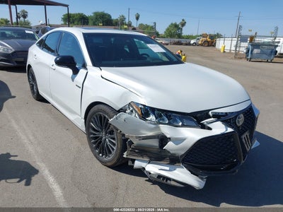 TOYOTA AVALON HYBRID 2019