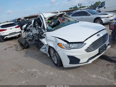 FORD FUSION 2019