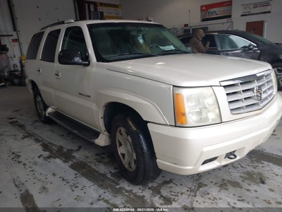 CADILLAC ESCALADE 2004