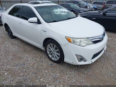 TOYOTA CAMRY HYBRID 2012