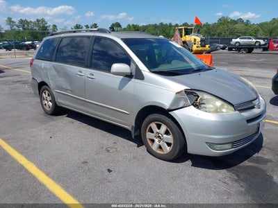 TOYOTA SIENNA 2005