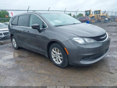 CHRYSLER VOYAGER 2022
