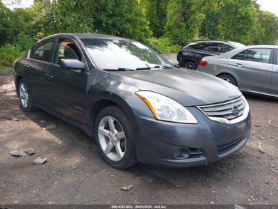 NISSAN ALTIMA HYBRID 2011
