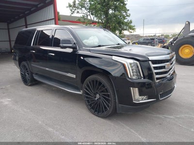 CADILLAC ESCALADE ESV 2015