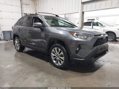 TOYOTA RAV4 2021