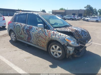 NISSAN VERSA 2011