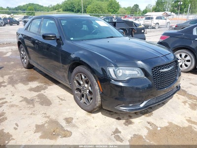 CHRYSLER 300 2015
