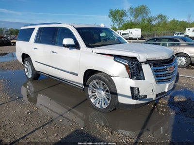 CADILLAC ESCALADE ESV 2016