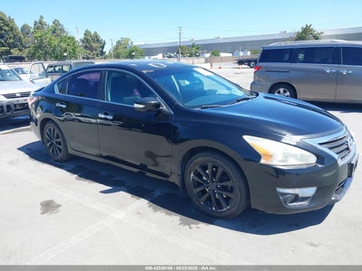 NISSAN ALTIMA 2015