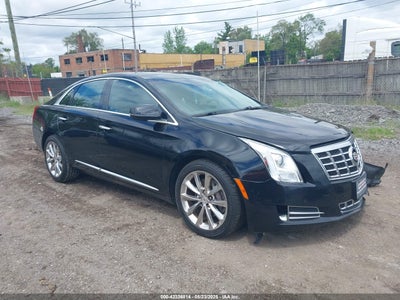 CADILLAC XTS 2013