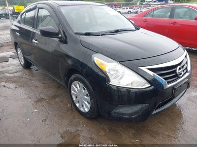 NISSAN VERSA 2017