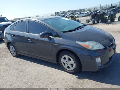 TOYOTA PRIUS 2011