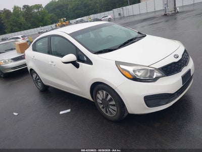 KIA RIO 2015