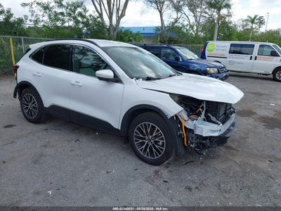 FORD ESCAPE 2023