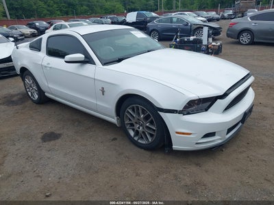 FORD MUSTANG 2014