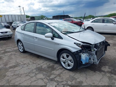 TOYOTA PRIUS 2011