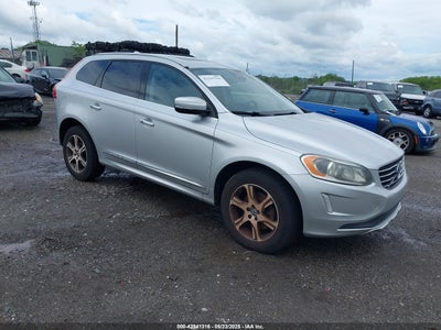 VOLVO XC60 2015