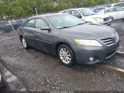 TOYOTA CAMRY 2011