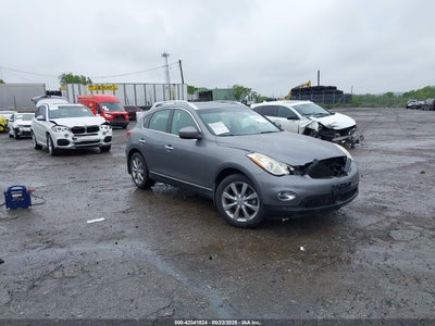 INFINITI EX35 2011