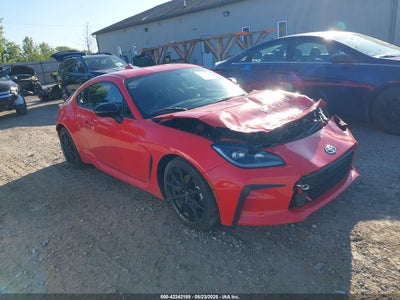 TOYOTA GR86 2023