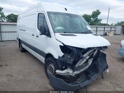 MERCEDES-BENZ SPRINTER 2500 2021