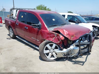 NISSAN TITAN 2014