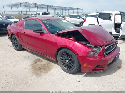 FORD MUSTANG 2014