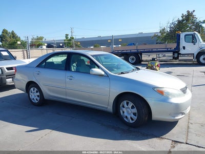 TOYOTA CAMRY 2004