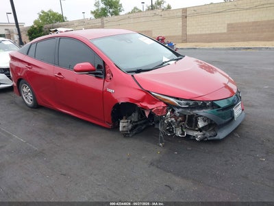 TOYOTA PRIUS PRIME 2017